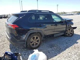 2024 Toyota RAV4 Hybrid LE z VIN 2T3UWRFV3RW193860, wystawiony jako Copart lot #52138735 z przebiegiem 50 956 mil mil oraz Szkoda całkowita • Salvage title. Historia ofert i sprzedaży dostępna na DreamBid. Obrazek 3.
