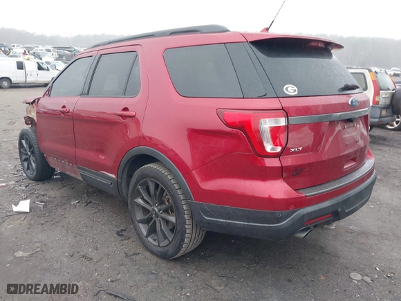 2019 Ford Explorer XLT with VIN 1FM5K7DH6KGA57902, listed as a IAAI auction lot 41564683 with 103,765 mi miles. Bid and sale history available at carsss.com. Image 3.