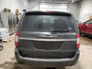 2015 Chrysler Town & Country S with VIN 2C4RC1HG4FR572726, listed as a Copart auction lot 86858984 with 140,033 mi miles and Salvage Title. Bid and sale history available at DreamBid. Image 6.