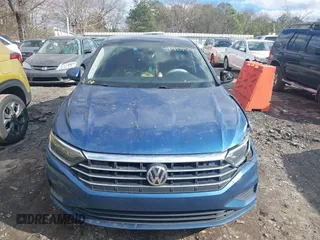 2019 Volkswagen Jetta SEL with VIN 3VWE57BU6KM069319, listed as a IAAI auction lot 41401740 with 133,371 mi miles and . Bid and sale history available at DreamBid. Image 12.
