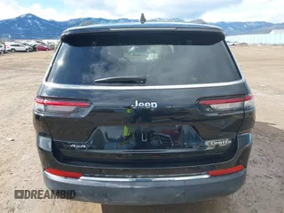 2023 Jeep Grand Cherokee Limited z VIN 1C4RJKBG6P8859034, wystawiony jako IAAI lot #41763549 z przebiegiem 24 476 mil mil oraz . Historia ofert i sprzedaży dostępna na DreamBid. Obrazek 17.