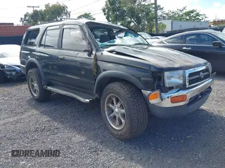 1998 Toyota 4Runner SR5 with VIN JT3HN86R2W0190101, listed as a IAAI auction lot 41024480 with 211,401 mi miles and . Bid and sale history available at DreamBid. Image 1.