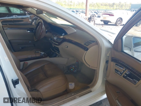 2008 Mercedes-Benz S 550 with VIN WDDNG86X88A230546, listed as a IAAI auction lot 42234138 with 130,028 mi miles and . Bid and sale history available at DreamBid. Image 5.