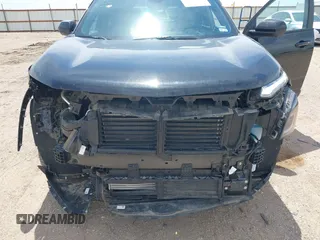 2025 Chevrolet Equinox FWD LT with VIN 3GNAXHEG0SL296896, listed as a IAAI auction lot 42038976 with 2,222 mi miles. Bid and sale history available at carsss.com. Image 6.