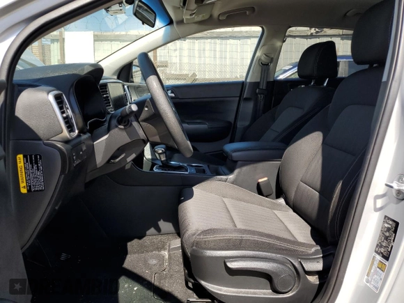 2021 Kia Sportage LX with VIN KNDPM3AC4M7863040, listed as a Copart auction lot 52040075 with 13,233 mi miles and Salvage Title. Bid and sale history available at DreamBid. Image 7.