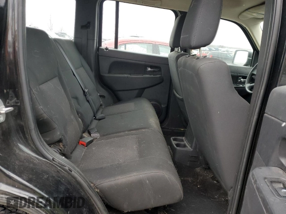2009 Jeep Liberty Sport with VIN 1J8GN28K79W527313, listed as a Copart auction lot 50221075 with 108,190 mi miles and Clean Title. Bid and sale history available at DreamBid. Image 11.