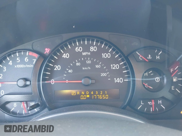 2006 Nissan Titan XE with VIN 1N6AA06B66N531528, listed as a IAAI auction lot 41388439 with 177,650 mi miles. Bid and sale history available at carsss.com. Image 7.