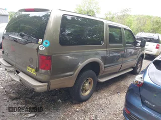 2001 Ford Excursion Limited z VIN 1FMNU43S21EC18536, wystawiony jako IAAI lot #42359854 z przebiegiem 229 663 mil mil oraz . Historia ofert i sprzedaży dostępna na DreamBid. Obrazek 4.