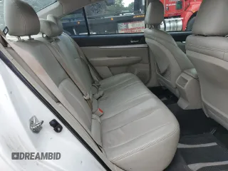 2010 Subaru Legacy Premium All-Weather Anniversary z VIN 4S3BMCG68A3224318, wystawiony jako Copart lot #52967065 z przebiegiem 164 300 mil mil oraz Szkoda całkowita • Salvage title. Historia ofert i sprzedaży dostępna na DreamBid. Obrazek 10.