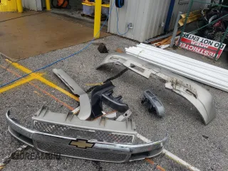 2019 Chevrolet Express Cargo z VIN 1GCWGBFG9K1233619, wystawiony jako Copart lot #78674184 z przebiegiem 102 580 mil mil oraz Szkoda całkowita • Salvage title. Historia ofert i sprzedaży dostępna na DreamBid. Obrazek 13.
