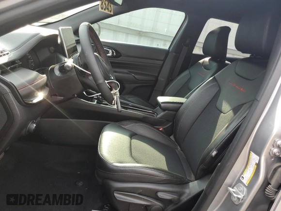 2023 Jeep Compass Trailhawk with VIN 3C4NJDDN8PT525773, listed as a Copart auction lot 54532235 with 20,586 mi miles and Salvage title. Bid and sale history available at DreamBid. Image 7.