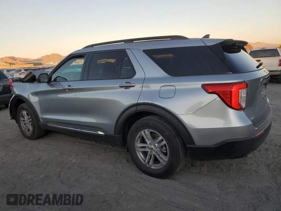 2024 Ford Explorer XLT with VIN 1FMSK7DH9RGA41481, listed as a Copart auction lot 43272945 with 12,559 mi miles and Salvage Title. Bid and sale history available at carsss.com. Image 2.