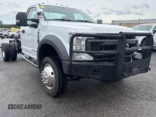 2020 Ford F-550 XL with VIN 1FDUF5HT5LDA09460, listed as a Copart auction lot 55465565 with 226,415 mi miles and Clean Title. Bid and sale history available at carsss.com. Image 1.