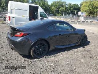 2024 Toyota GR86 Premium with VIN JF1ZNBE17R8756676, listed as a Copart auction lot 70077604 with 1,296 mi miles and Salvage Title. Bid and sale history available at carsss.com. Image 3.