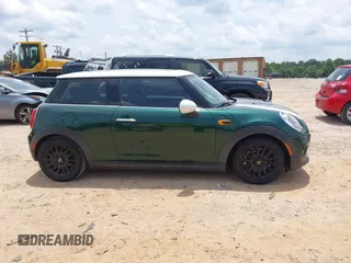2014 MINI Hardtop with VIN WMWXM5C53ET972847, listed as a IAAI auction lot 42502121 with 165,475 mi miles and . Bid and sale history available at DreamBid. Image 13.