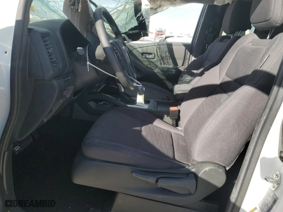 2024 Nissan Frontier S with VIN 1N6ED1CL2RN640228, listed as a Copart auction lot 87404644 with 8,696 mi miles and Salvage Title. Bid and sale history available at carsss.com. Image 7.