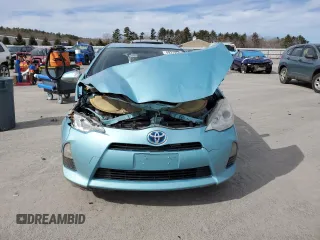 2013 Toyota Prius One with VIN JTDKDTB39D1049512, listed as a Copart auction lot 49312605 with Not Provided miles and Salvage Title. Bid and sale history available at DreamBid. Image 5.