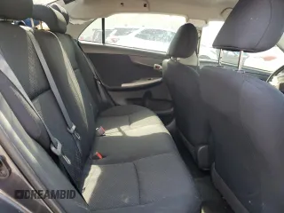 2010 Toyota Corolla z VIN 1NXBU4EE8AZ219447, wystawiony jako Copart lot #58332295 z przebiegiem 120 222 mil mil oraz Szkoda całkowita • Salvage title. Historia ofert i sprzedaży dostępna na DreamBid. Obrazek 10.