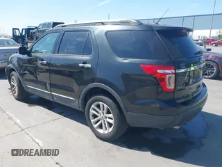 2014 Ford Explorer XLT z VIN 1FM5K7D89EGA54741, wystawiony jako IAAI lot #42228508 z przebiegiem 150 878 mil mil oraz . Historia ofert i sprzedaży dostępna na DreamBid. Obrazek 3.