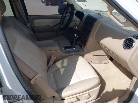 2007 Ford Explorer Eddie Bauer with VIN 1FMEU64E17UB22268, listed as a IAAI auction lot 41697501 with Not provided miles and . Bid and sale history available at DreamBid. Image 5.