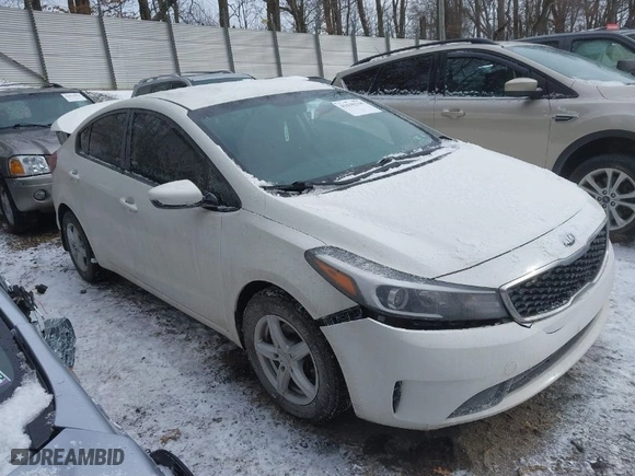 2018 Kia Forte LX with VIN 3KPFK4A77JE195241, listed as a IAAI auction lot 41630316 with 97,438 mi miles. Bid and sale history available at carsss.com. Image 1.
