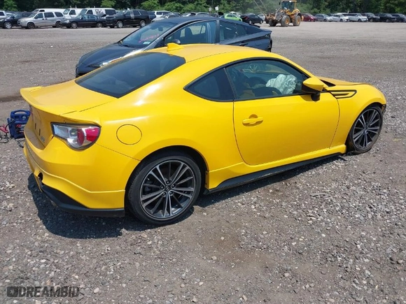 2015 Scion FR-S with VIN JF1ZNAA11F8706772, listed as a IAAI auction lot 39686329 with 21,298 mi miles. Bid and sale history available at carsss.com. Image 4.