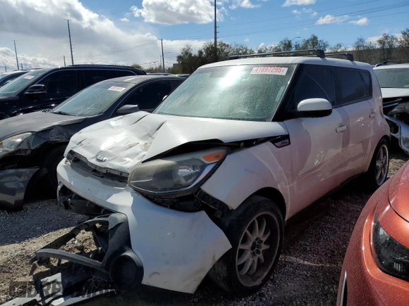 2016 Kia Soul with VIN KNDJN2A24G7244818, listed as a Copart auction lot 41897295 with 244,535 mi miles and Salvage Title. Bid and sale history available at carsss.com. Image 1.