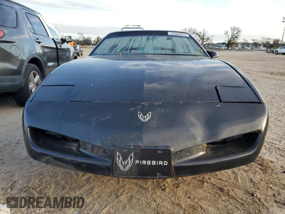 1992 Pontiac Firebird z VIN 1G2FS23T0NL203325, wystawiony jako Copart lot #76359414 z przebiegiem 198 651 mil mil oraz Nie do naprawy • Non repairable. Historia ofert i sprzedaży dostępna na DreamBid. Obrazek 5.