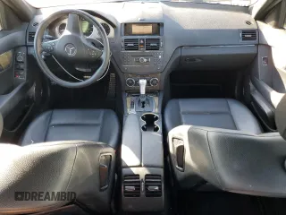 2008 Mercedes-Benz C 350 Sport with VIN WDDGF56X88F137734, listed as a Copart auction lot 86436754 with 171,607 mi miles and Clean Title. Bid and sale history available at DreamBid. Image 8.