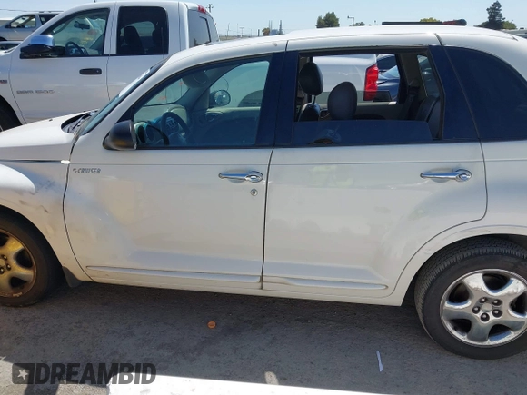 2002 Chrysler PT Cruiser Limited with VIN 3C8FY68B52T255775, listed as a IAAI auction lot 42636064 with 180,823 mi miles and . Bid and sale history available at DreamBid. Image 14.