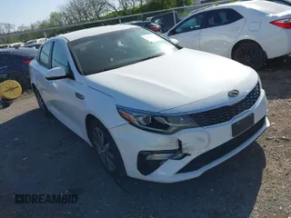 2019 Kia Optima LX with VIN 5XXGT4L33KG364935, listed as a IAAI auction lot 41991965 with 86,380 mi miles. Bid and sale history available at carsss.com. Image 1.