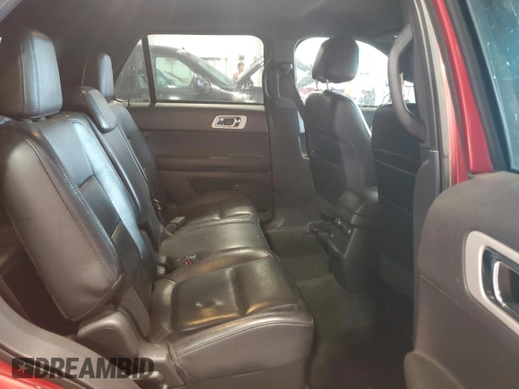 2012 Ford Explorer XLT z VIN 1FMHK8D80CGA35740, wystawiony jako Copart lot #61527445 z przebiegiem 207 614 mil mil oraz Szkoda całkowita • Salvage title. Historia ofert i sprzedaży dostępna na DreamBid. Obrazek 11.