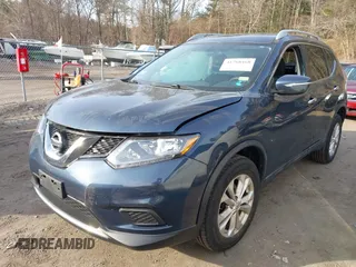2015 Nissan Rogue S with VIN 5N1AT2MV9FC917132, listed as a IAAI auction lot 41768468 with 110,797 mi miles. Bid and sale history available at carsss.com. Image 17.