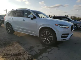 2018 Volvo XC90 Momentum with VIN YV4A22PK5J1375683, listed as a Copart auction lot 51407415 with 71,683 mi miles and Salvage Title. Bid and sale history available at DreamBid. Image 4.