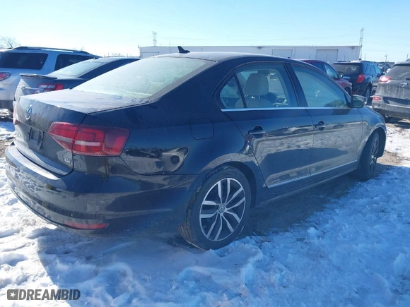 2017 Volkswagen Jetta 1.8T SEL with VIN 3VWL17AJ3HM411036, listed as a IAAI auction lot 41638006 with 211,062 mi miles. Bid and sale history available at carsss.com. Image 4.