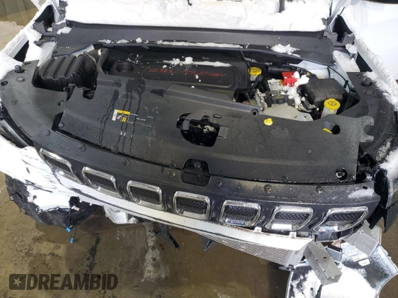 2022 Jeep Compass Latitude with VIN 3C4NJDBB0NT208091, listed as a Copart auction lot 43865705 with 6,761 mi miles and Salvage Title. Bid and sale history available at DreamBid. Image 12.