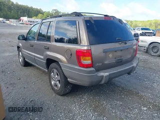 2001 Jeep Grand Cherokee Laredo с VIN 1J4GX48S41C628774, выставлен на аукционе IAAI как лот 42025584 с пробегом Не указан миль и . История ставок и продаж доступна на DreamBid. Изображение 3.