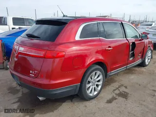 2013 Lincoln MKT EcoBoost with VIN 2LMHJ5AT8DBL50535, listed as a IAAI auction lot 41585415 with 173,543 mi miles. Bid and sale history available at carsss.com. Image 4.