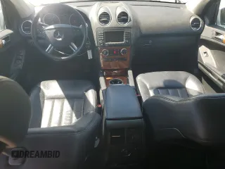 2006 Mercedes-Benz M 350 with VIN 4JGBB86E86A010441, listed as a Copart auction lot 54656245 with 236,121 mi miles and Salvage Title. Bid and sale history available at DreamBid. Image 8.