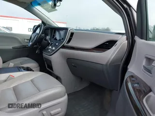 2015 Toyota Sienna Ltd with VIN 5TDDK3DC2FS116159, listed as a IAAI auction lot 41137819 with 164,864 mi miles. Bid and sale history available at carsss.com. Image 5.