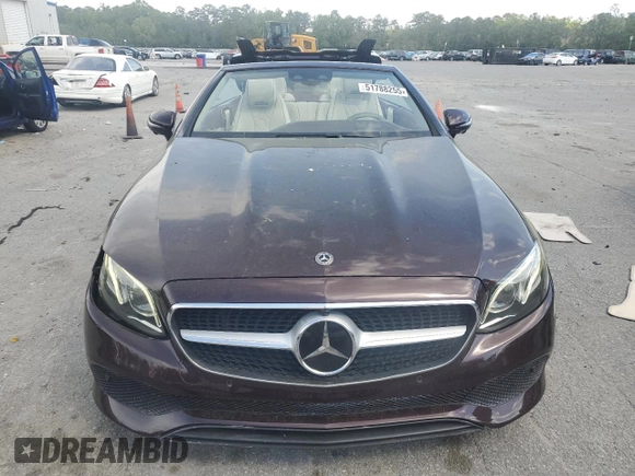 2018 Mercedes-Benz E 400 with VIN WDD1K6GB5JF023528, listed as a Copart auction lot 51788255 with 60,605 mi miles and Salvage title. Bid and sale history available at DreamBid. Image 5.