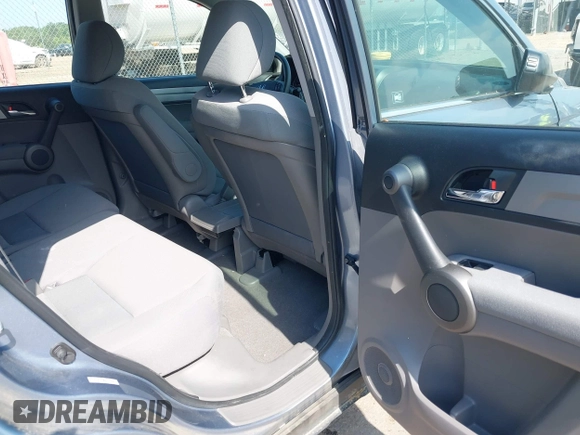 2010 Honda CR-V LX with VIN 3CZRE3H39AG701619, listed as a IAAI auction lot 41986031 with 107,200 mi miles and . Bid and sale history available at DreamBid. Image 8.
