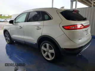 2015 Lincoln MKC with VIN 5LMCJ1A99FUJ41320, listed as a Copart auction lot 55824245 with 203,098 mi miles and Clean Title. Bid and sale history available at DreamBid. Image 2.