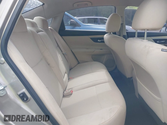 2015 Nissan Altima 2.5 S with VIN 1N4AL3AP1FC228708, listed as a IAAI auction lot 42097858 with 192,802 mi miles. Bid and sale history available at carsss.com. Image 8.