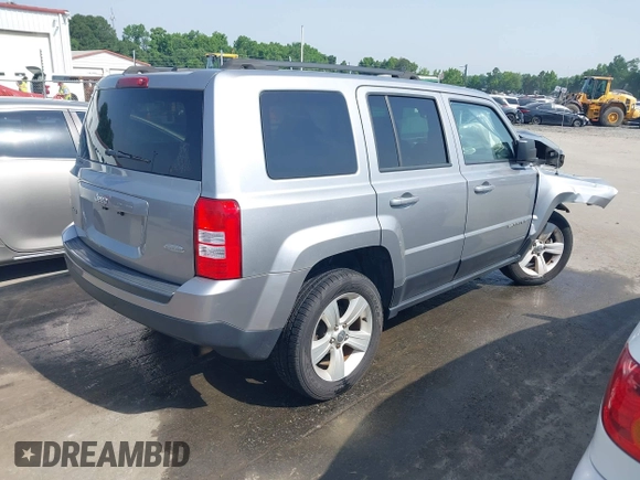 2016 Jeep Patriot Latitude with VIN 1C4NJRFB2GD714425, listed as a IAAI auction lot 42258753 with 119,655 mi miles and . Bid and sale history available at DreamBid. Image 4.