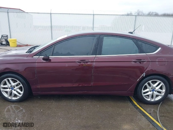 2013 Ford Fusion SE with VIN 3FA6P0H72DR281026, listed as a IAAI auction lot 41740786 with 161,949 mi miles. Bid and sale history available at carsss.com. Image 14.