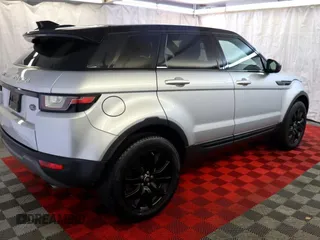 2019 Land Rover Range Rover Evoque SE with VIN SALVP2RXXKH332649, listed as a Copart auction lot 87535475 with 36,459 mi miles and Clean Title. Bid and sale history available at carsss.com. Image 4.
