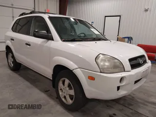 2006 Hyundai Tucson GL with VIN KM8JM72BX6U465737, listed as a IAAI auction lot 42203453 with 162,107 mi miles. Bid and sale history available at carsss.com. Image 1.