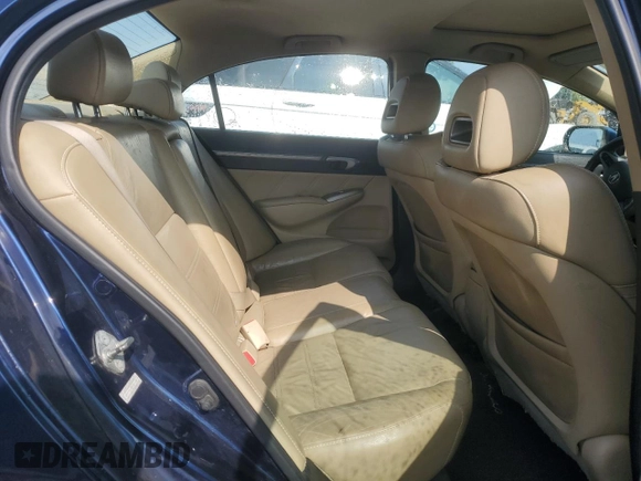 2007 Acura CSX Premium z VIN 2HHFD56737H201197, wystawiony jako Copart lot #70866304 z przebiegiem 272 224 mil mil oraz Czysty tytuł • Clean title. Historia ofert i sprzedaży dostępna na DreamBid. Obrazek 10.