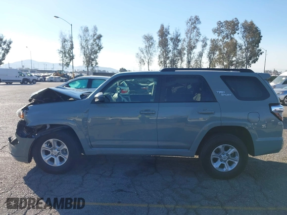 2022 Toyota 4Runner TRD Sport with VIN JTESU5JR8N5987279, listed as a IAAI auction lot 41298543 with 71,032 mi miles and . Bid and sale history available at DreamBid. Image 15.